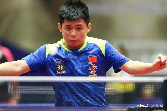 同条款而受 同条款而受