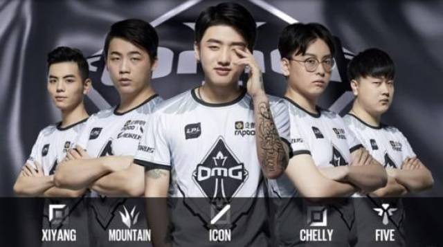 了一个醒 了一个醒