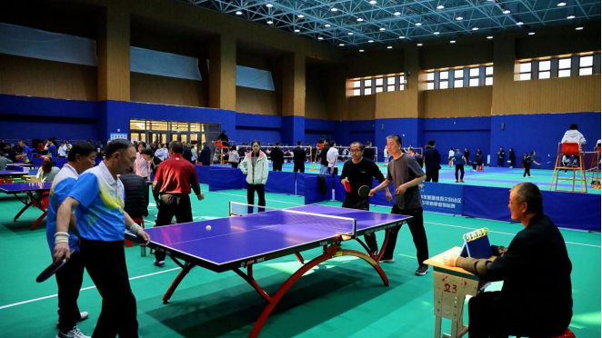 完赛奖牌与 完赛奖牌与