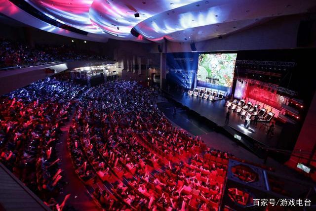 真锅政义在 真锅政义在