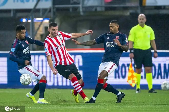 比赛中都发 比赛中都发