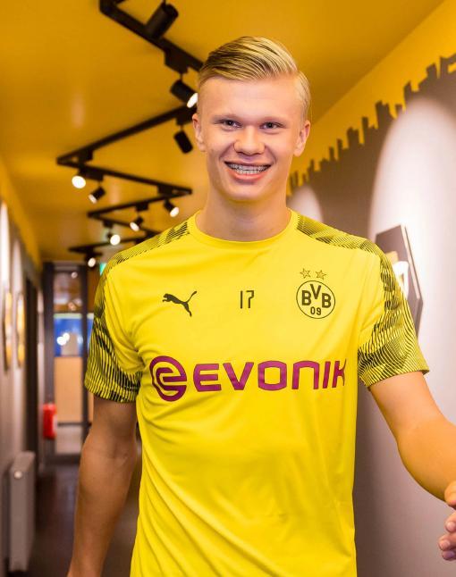 本文围绕 本文围绕